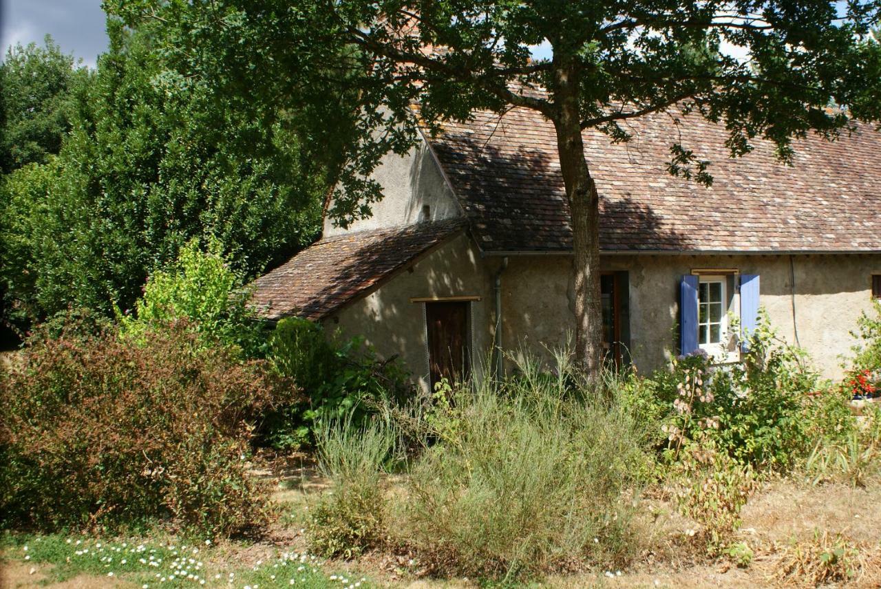 La Chaine Saint-Jean-du-Bois エクステリア 写真